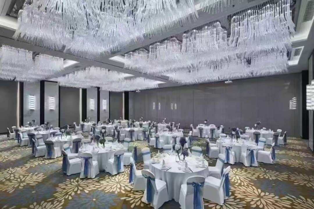 Banquet tables and chairs 
