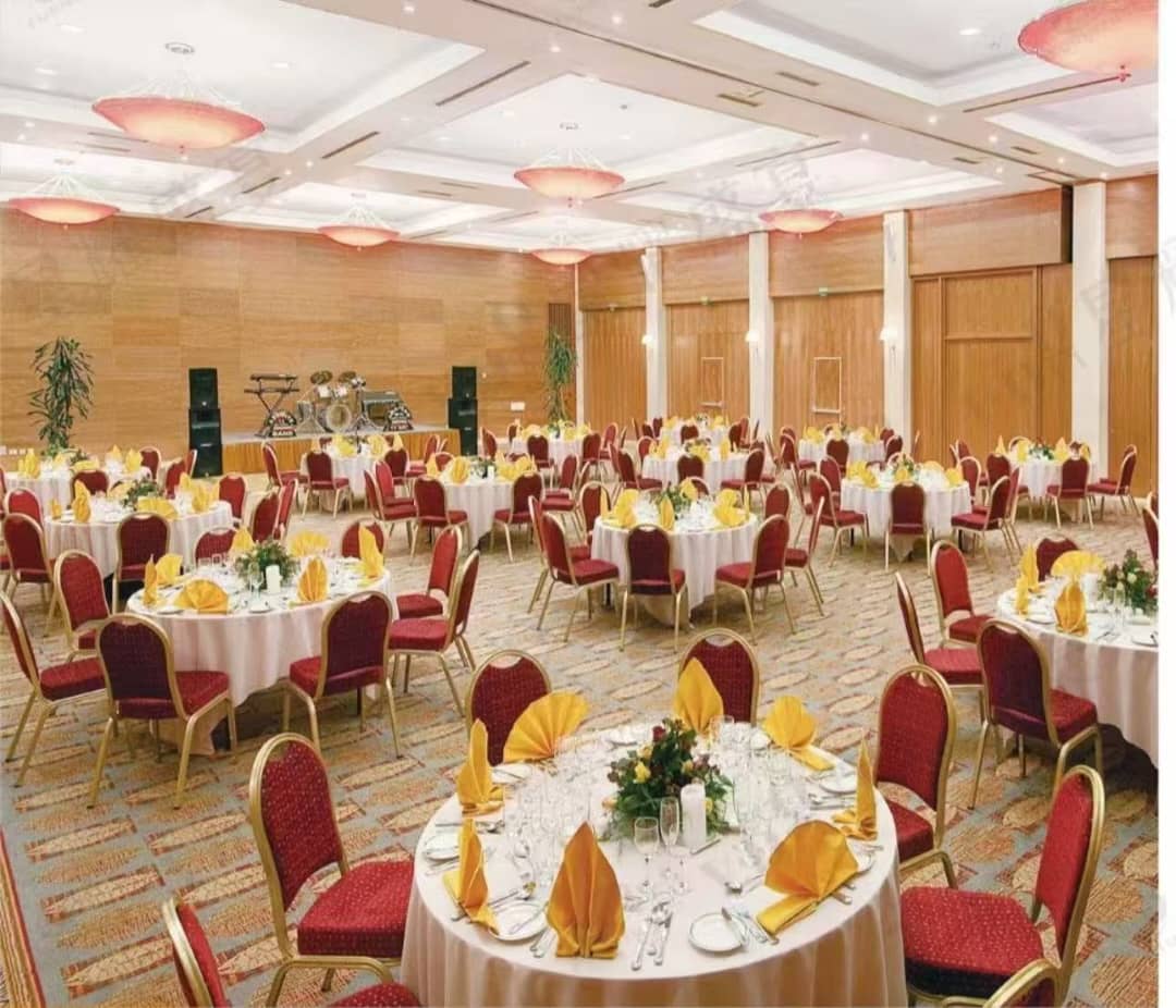 Banquet tables and chairs 