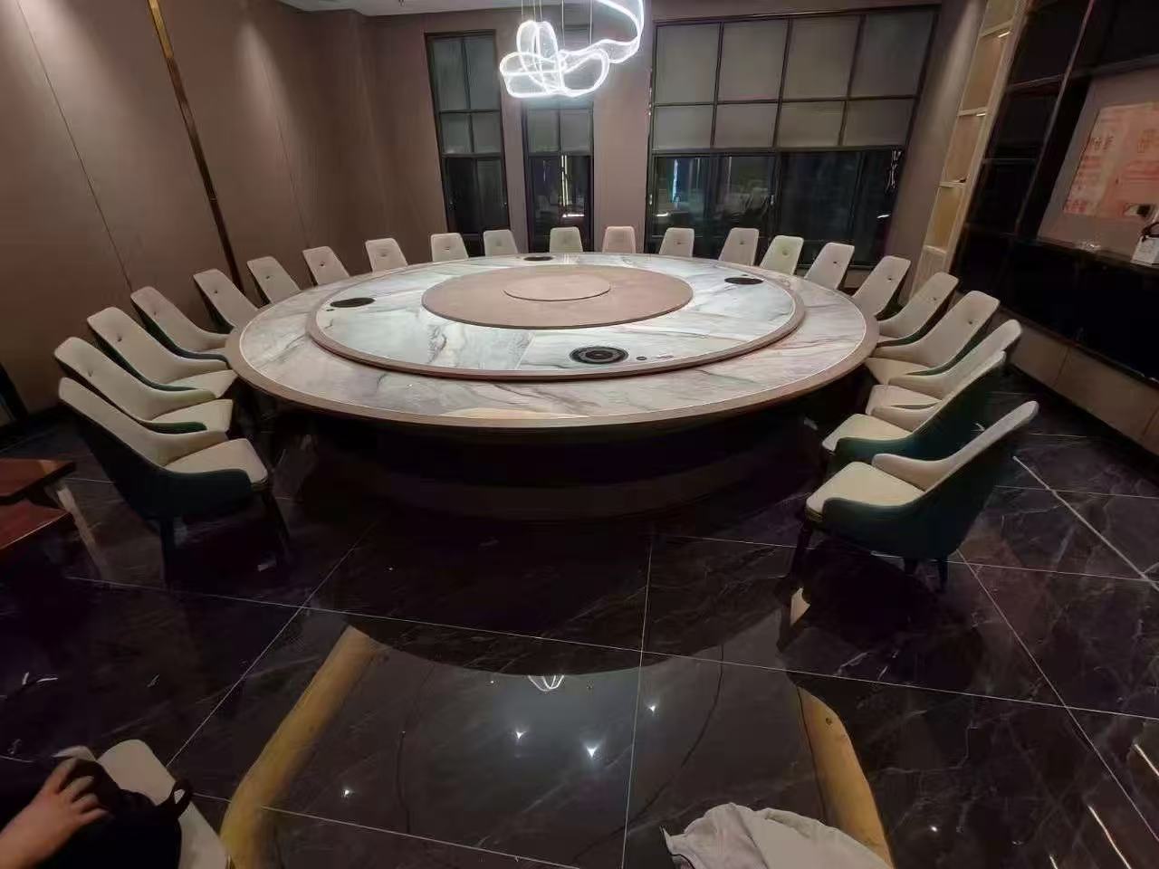 Banquet tables and chairs 