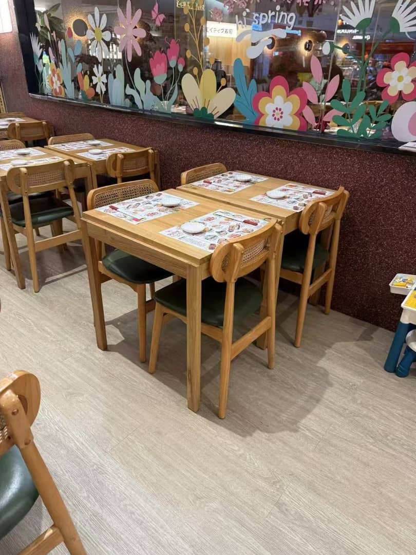 Banquet tables and chairs 