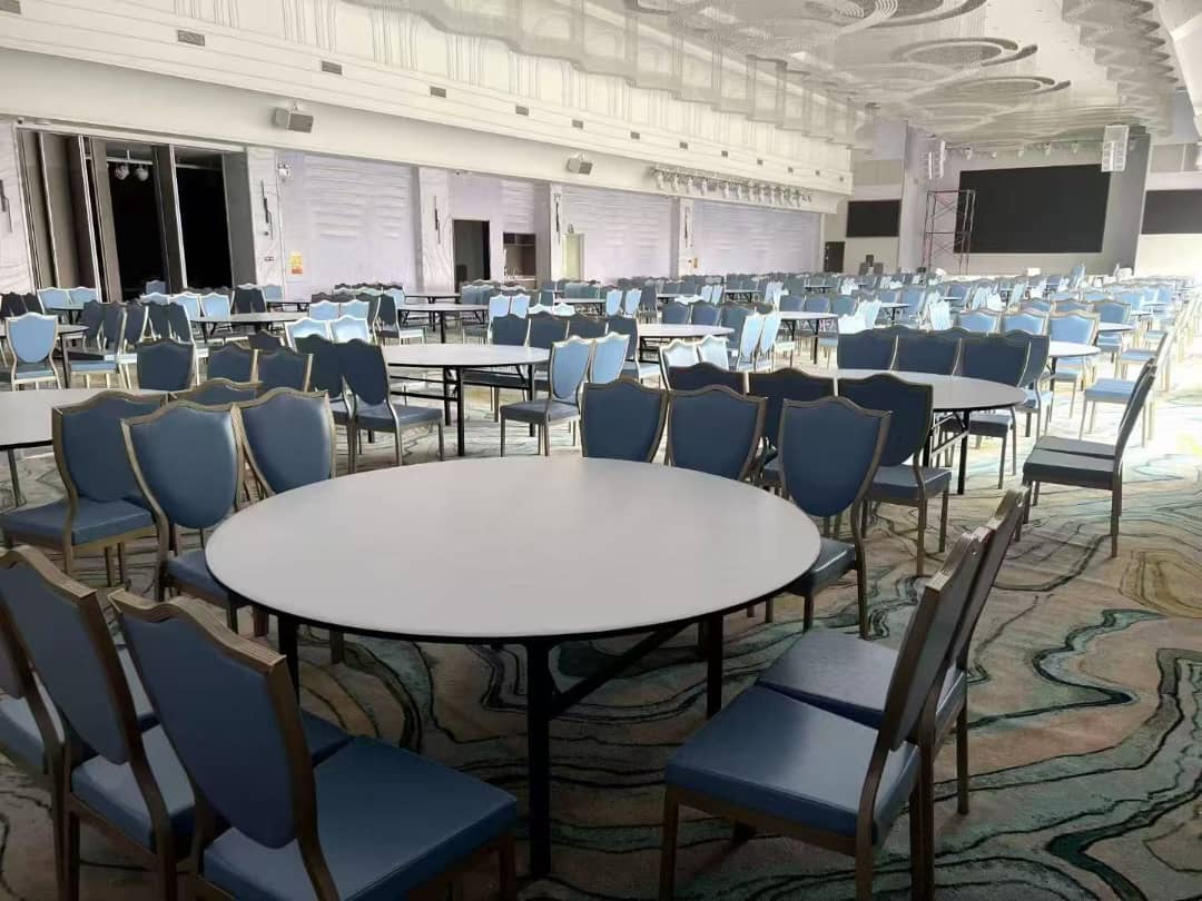 Banquet tables and chairs 