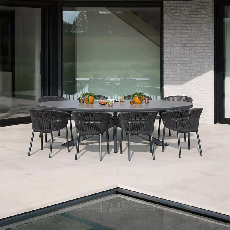 Outdoor oval dining set