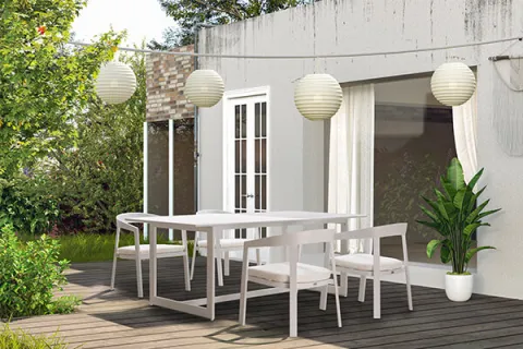 Outdoor dining set