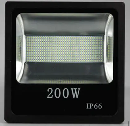 5 METER Height Double Arm 400w Street Light Pole, Spacing 25m Between Each Pole