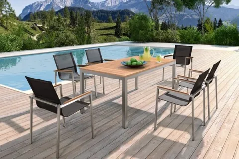 Outdoor dining set