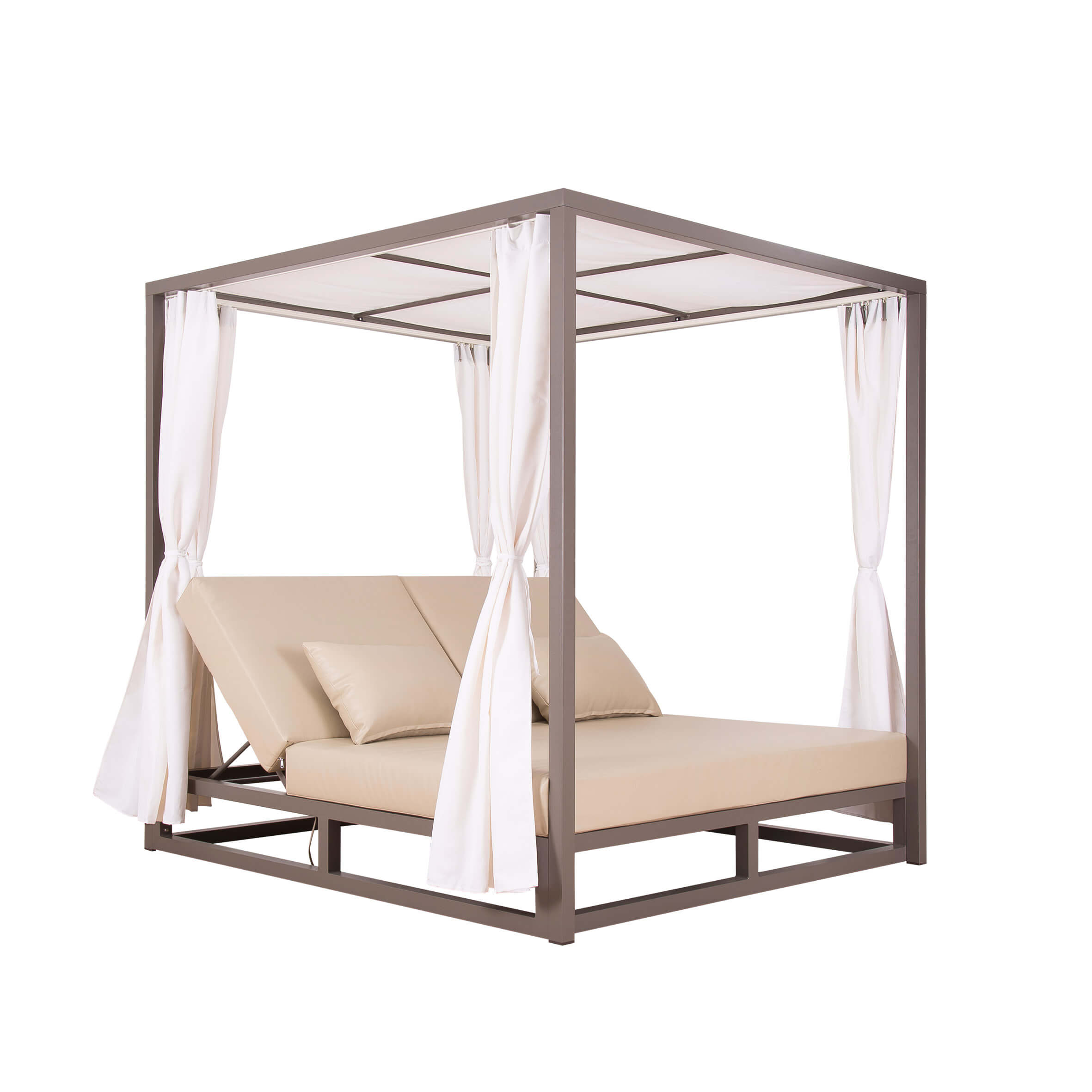 Outdoor daybeds