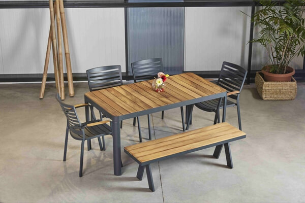 Patio furniture dining set